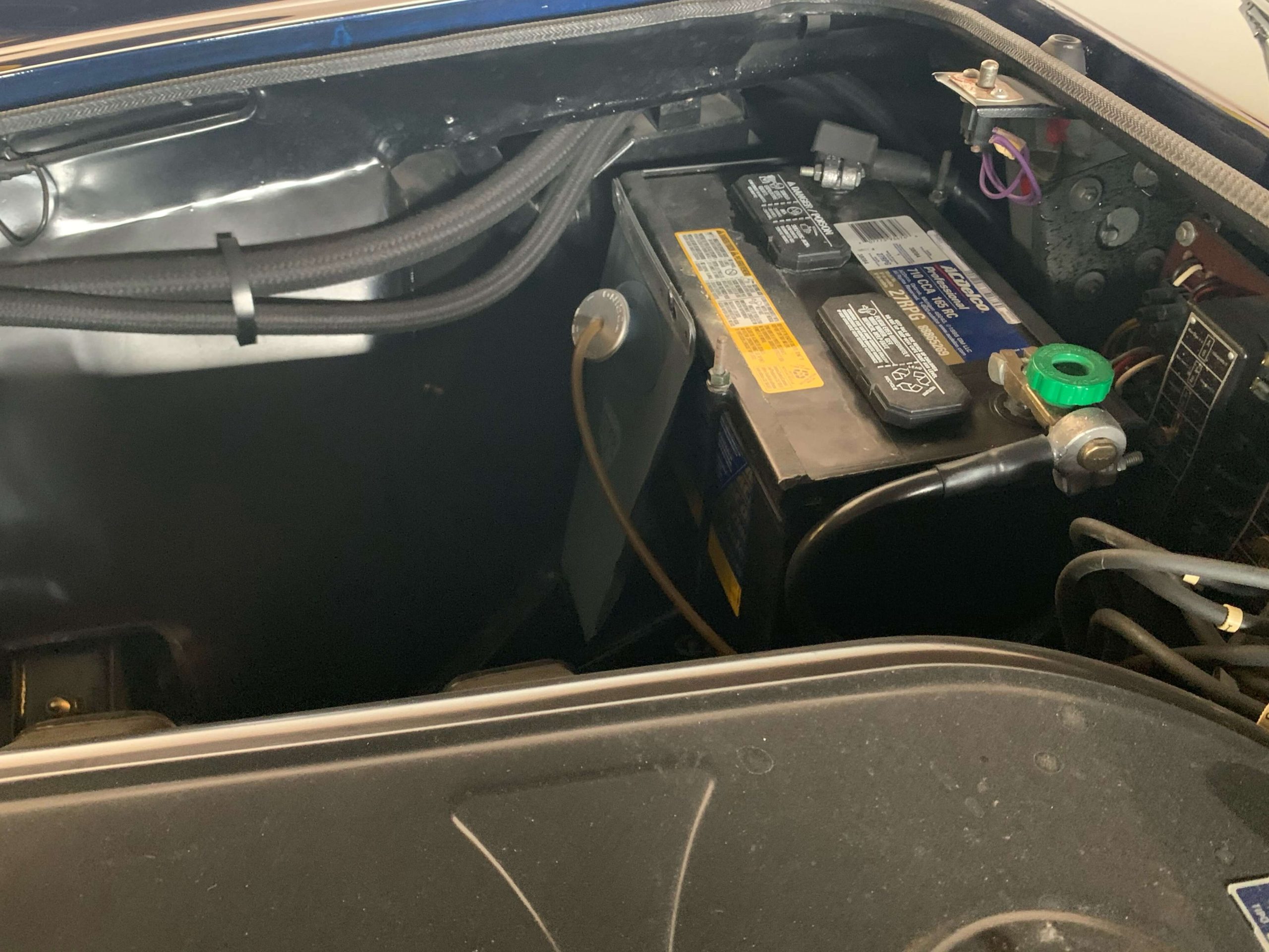 Ferrari 330 GTC Battery & washer bag