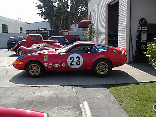Ferrari 365GTB4/C side view