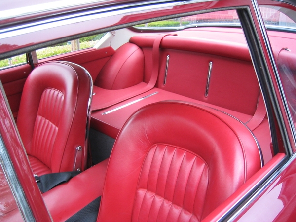 1963 Ferrari 400 Superamerica interior leather