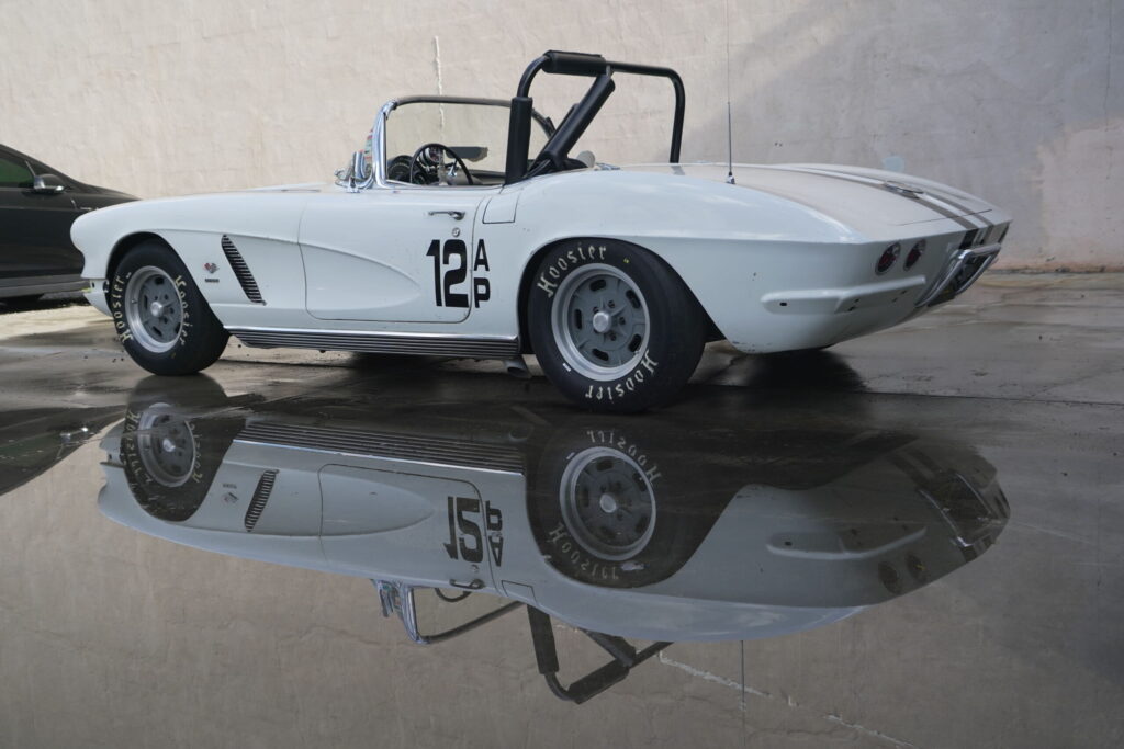 1962 Fuel Injected Corvette #106315 | Exterior View 34