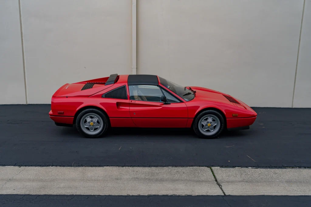 1989 Ferrari 328 GTS #79463 | Exterior View 9