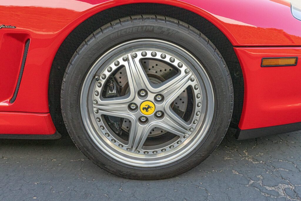 1999 Ferrari 550 Maranello #117091 | Exterior View 16