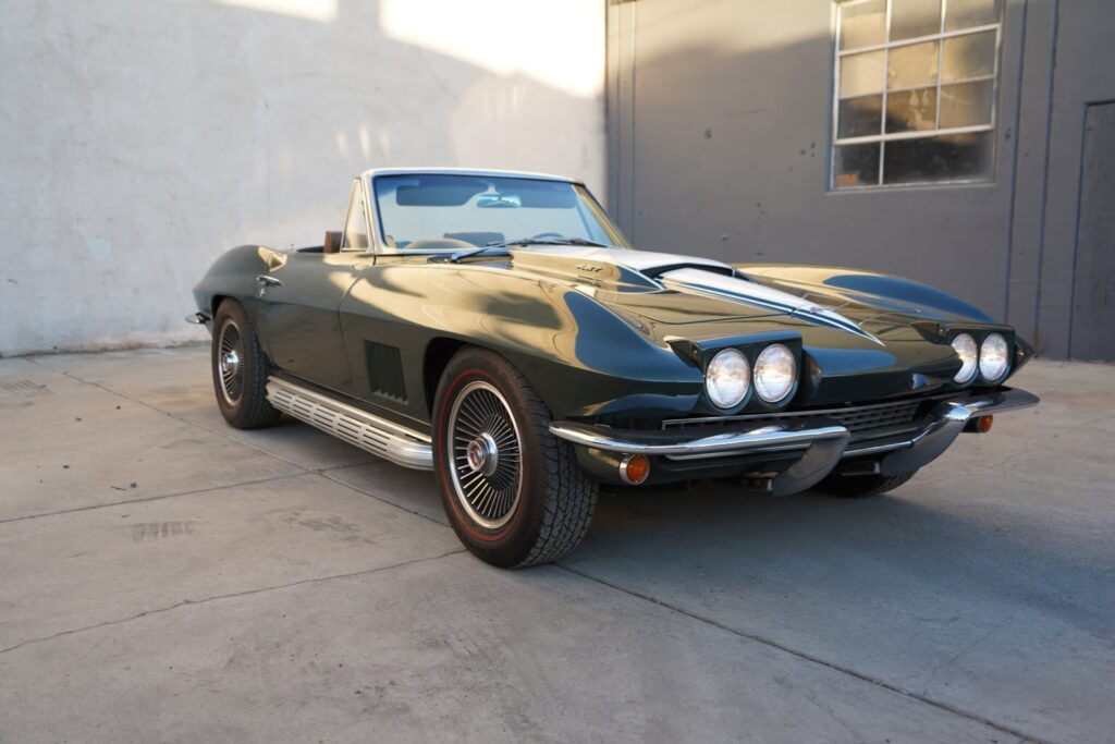 1967 Corvette 427/390 hp Convertible #104477 | Exterior View 11