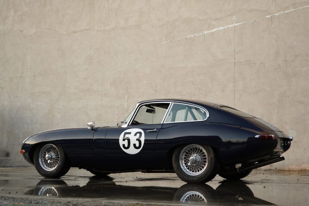 1967 Jaguar XKE Coupe #34054 | Exterior View 50