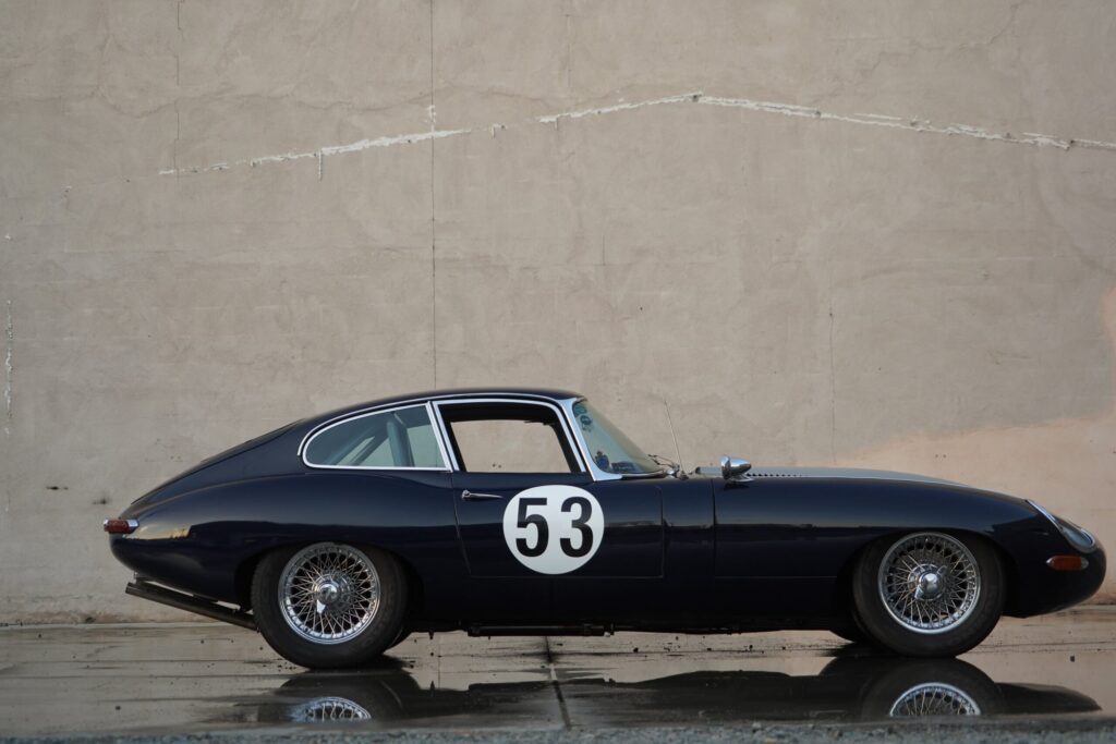 1967 Jaguar XKE Coupe #34054 | Exterior View 57
