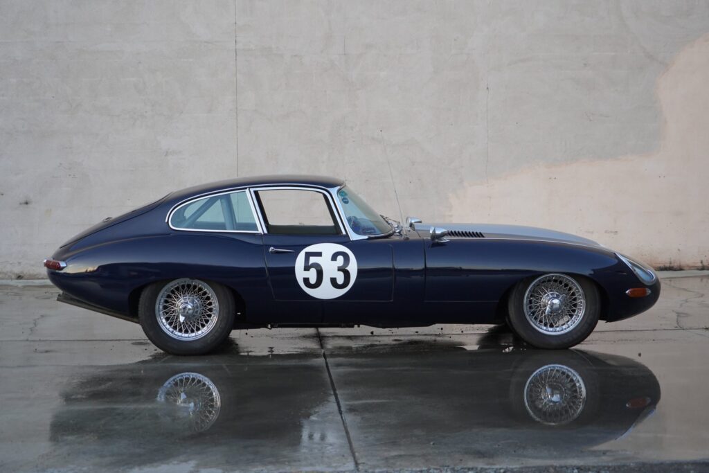 1967 Jaguar XKE Coupe #34054 | Exterior View 2