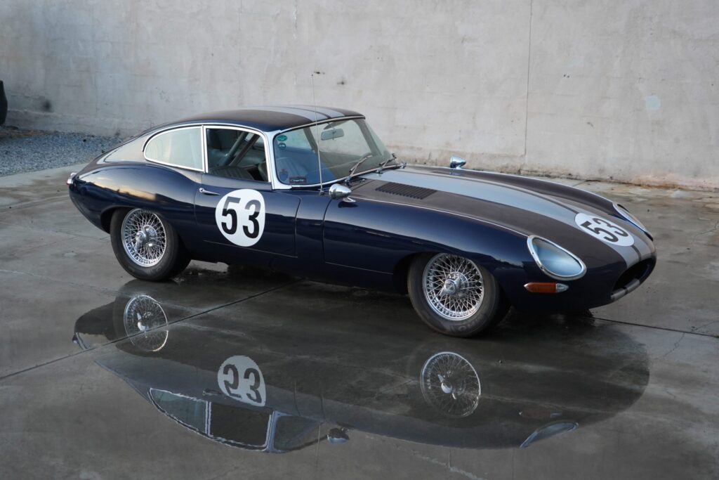 1967 Jaguar XKE Coupe #34054 | Exterior View 3