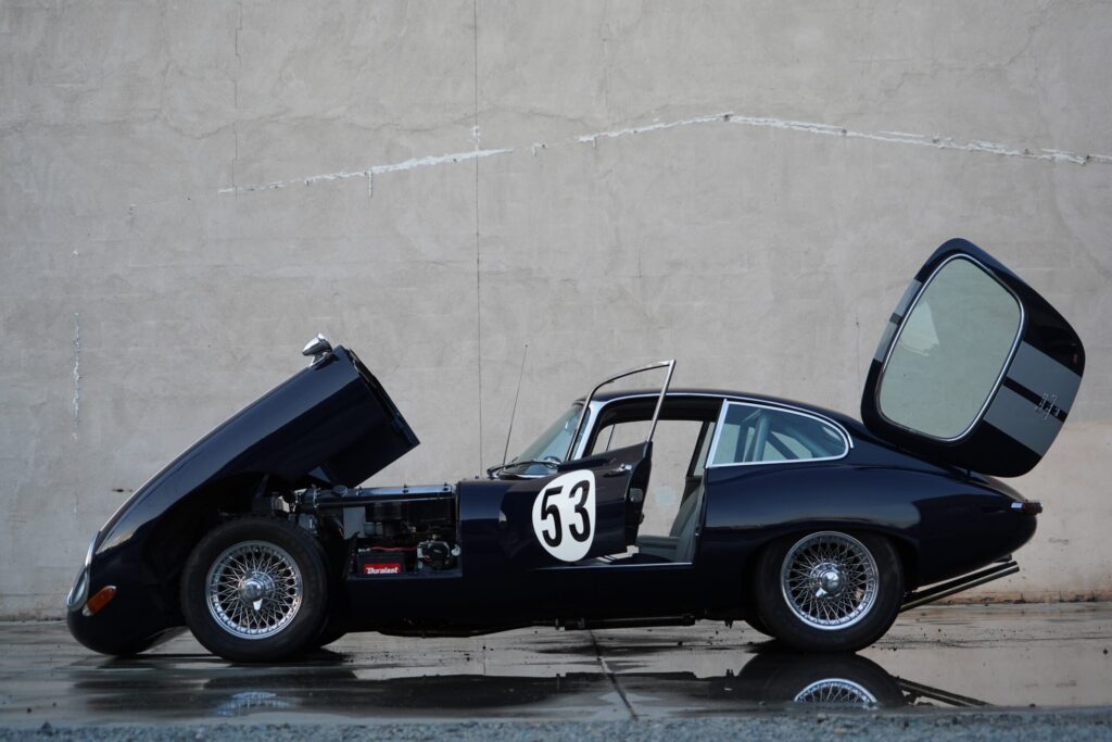 1967 Jaguar XKE Coupe #34054 | Exterior View 5