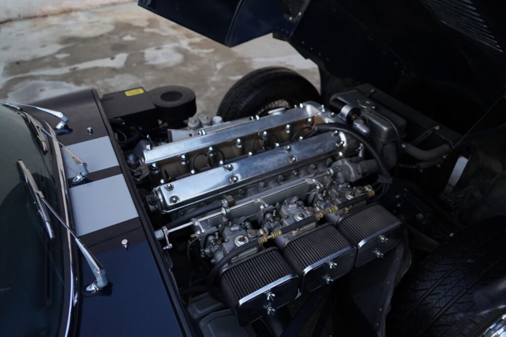 1967 Jaguar XKE Coupe #34054 | Exterior View 13