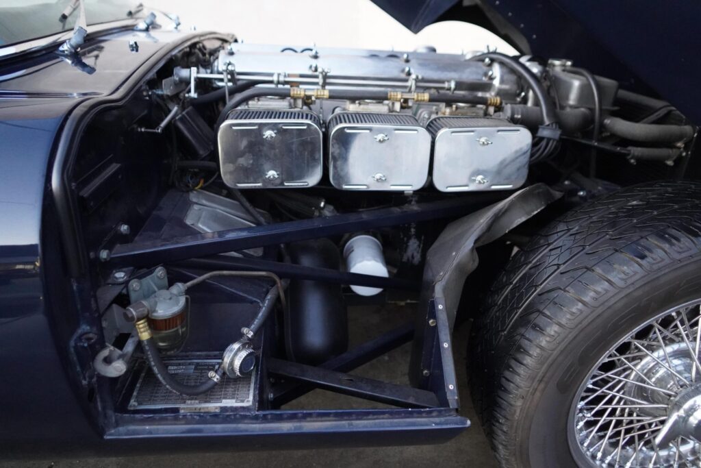 1967 Jaguar XKE Coupe #34054 | Exterior View 17