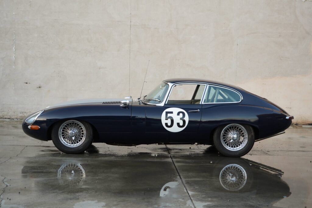 1967 Jaguar XKE Coupe #34054 | Exterior View 46