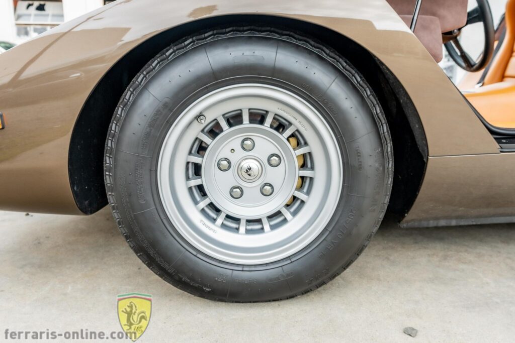 1978 Lamborghini Countach LP400 “Periscopio” #1120298 | Exterior View 4