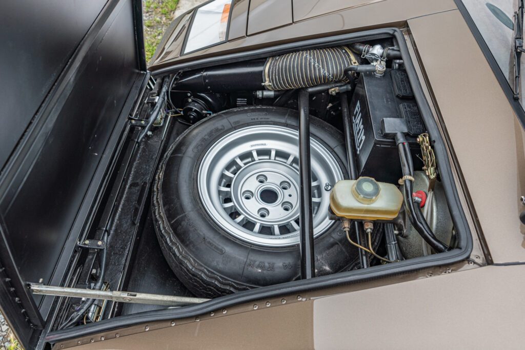 1978 Lamborghini Countach LP400 “Periscopio” #1120298 | Exterior View 11