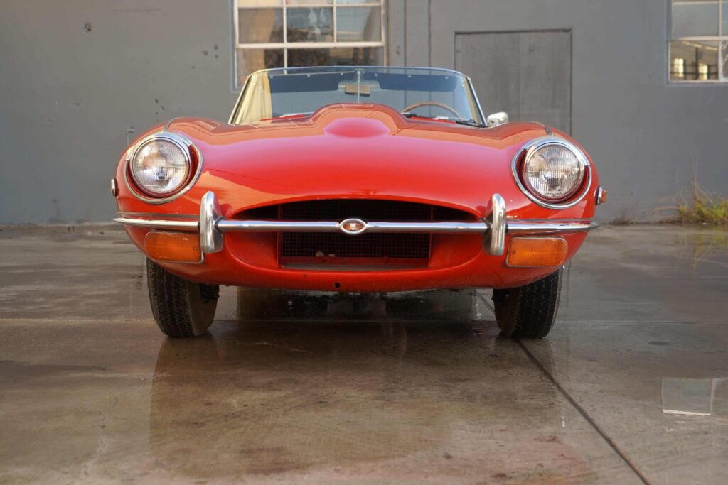 1969 Jaguar XKE Roadster #1R7437 | Exterior View 10