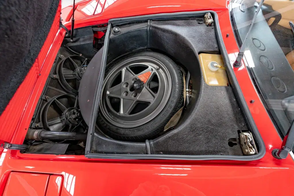 1989 Ferrari 328 GTS #79463 | Exterior View 16