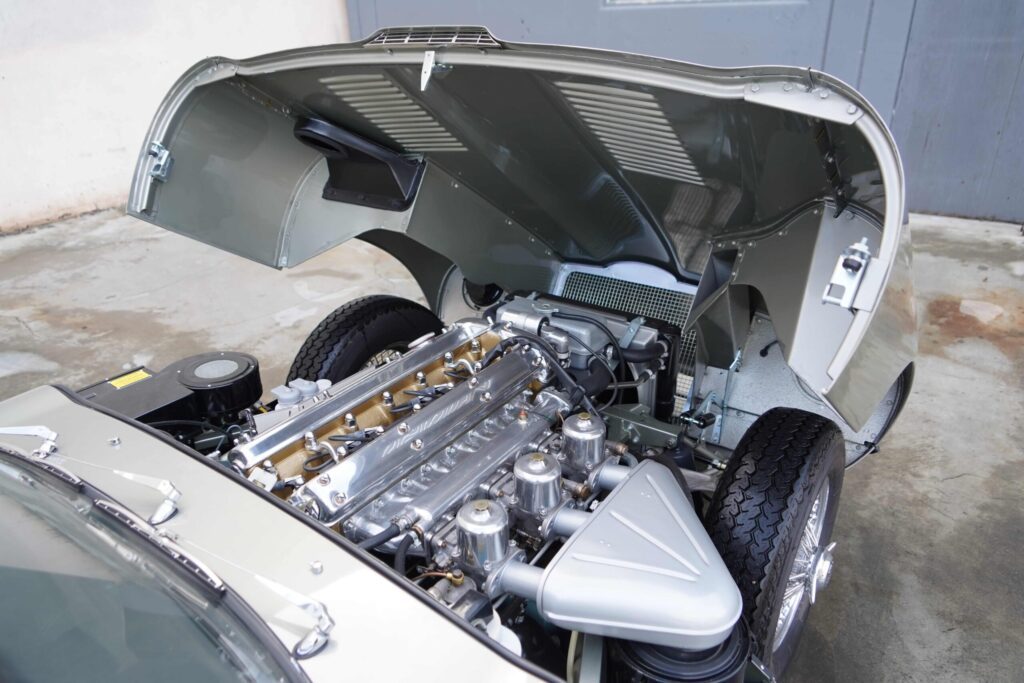 1965 Jaguar XKE Coupe #31588 | Exterior View 53