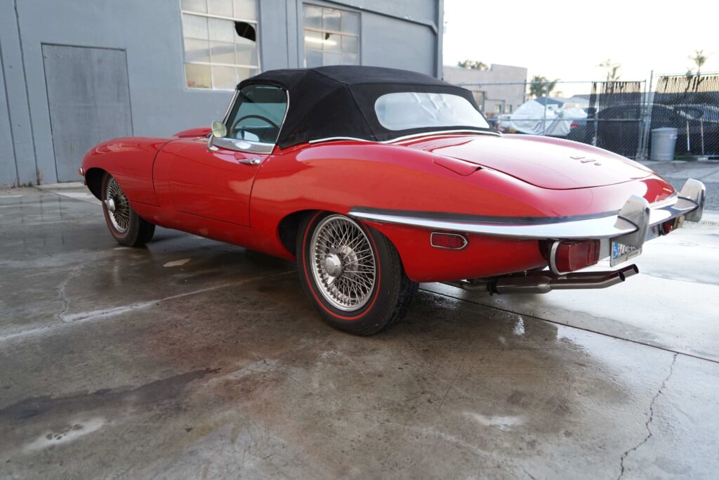 1969 Jaguar XKE Roadster #1R7437 | Exterior View 32