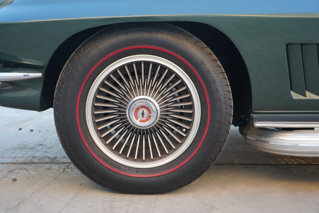 1967 Corvette 427/390 hp Convertible #104477 | Exterior View 17