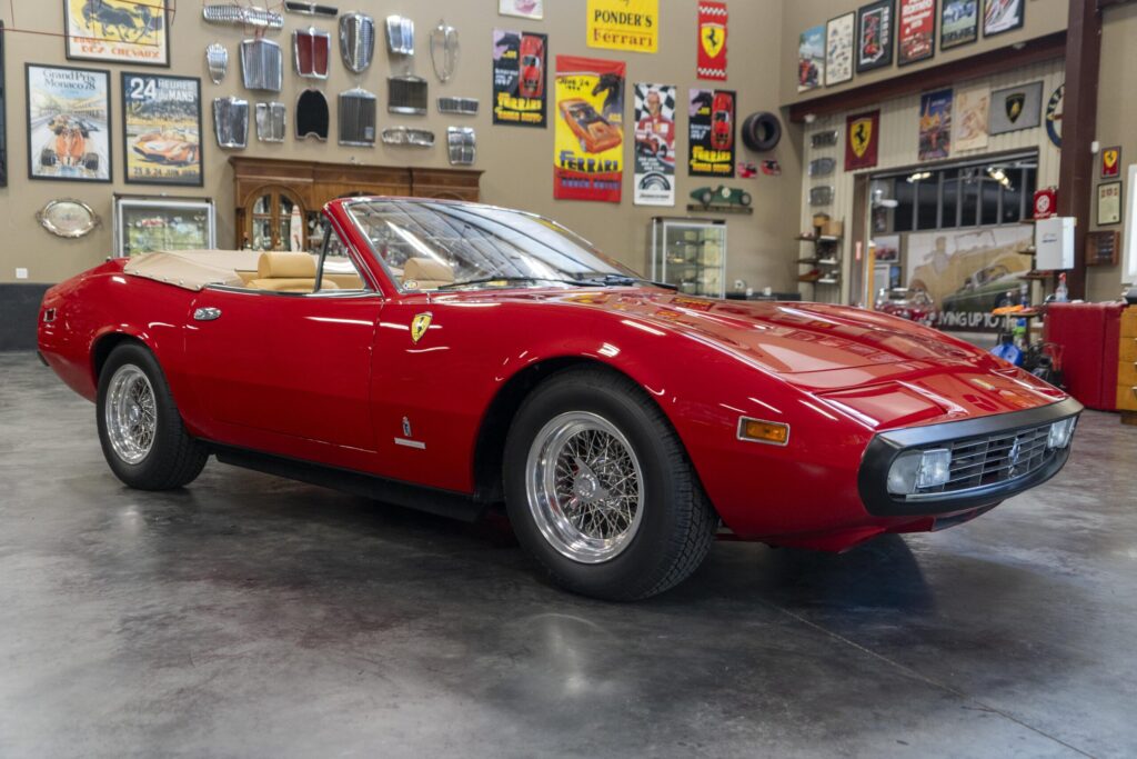 1972 Ferrari 365GTC/4 Convertible | Exterior View 40