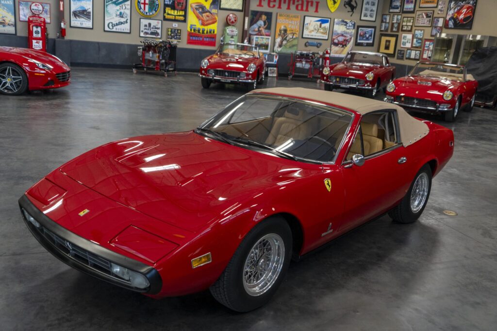 1972 Ferrari 365GTC/4 Convertible | Exterior View 45