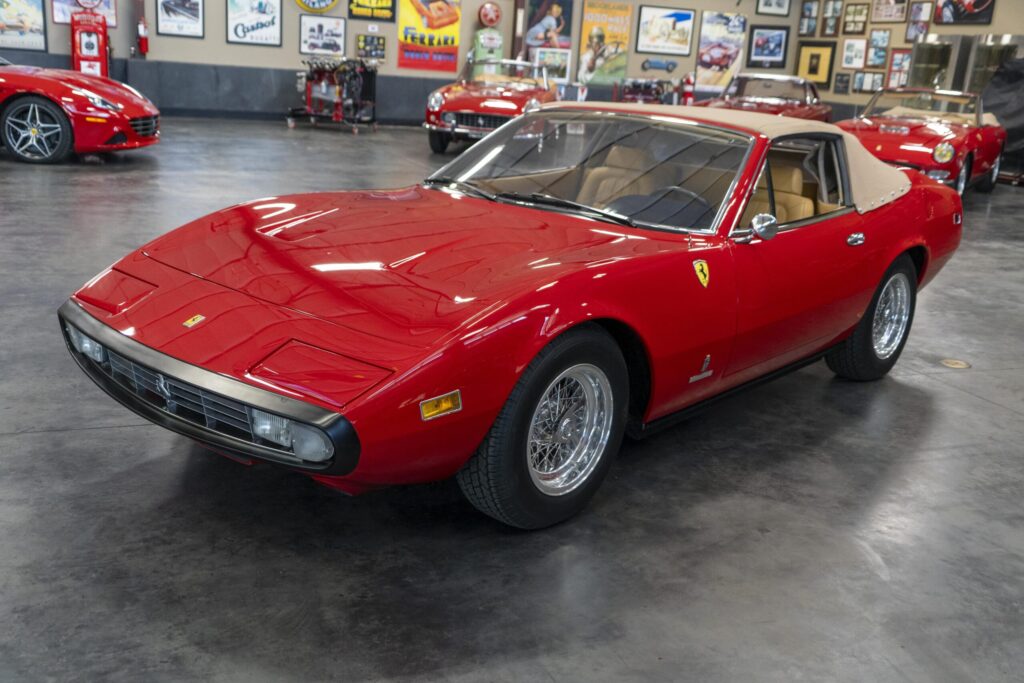 1972 Ferrari 365GTC/4 Convertible | Exterior View 46