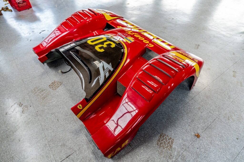 original spare nose from ferrari 333 SP #06 | Exterior View 9