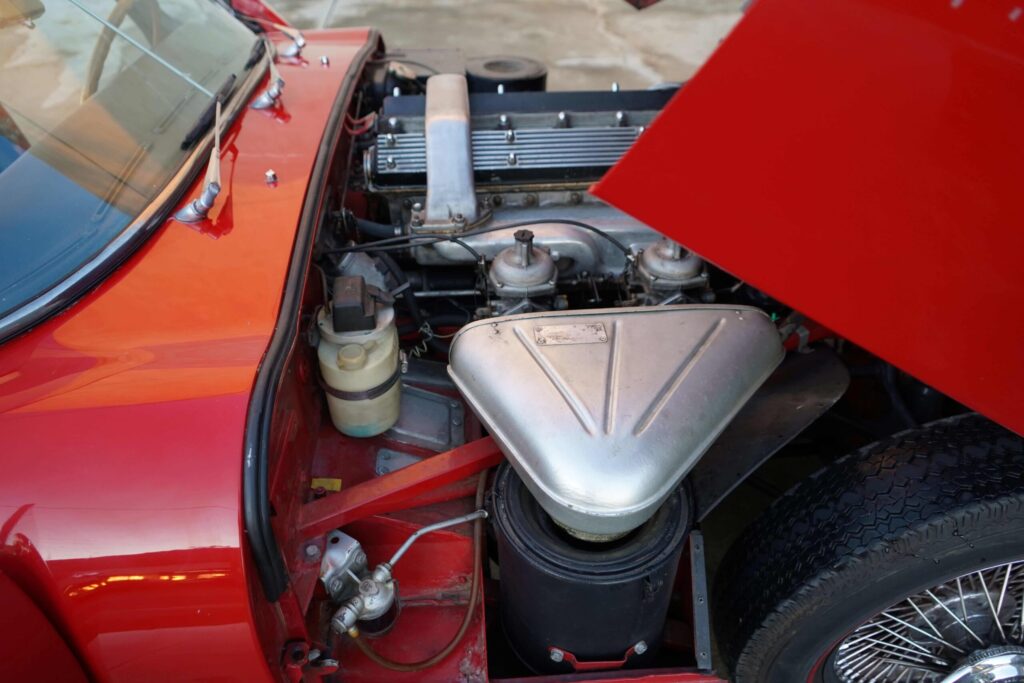 1969 Jaguar XKE Roadster #1R7437 | Exterior View 43