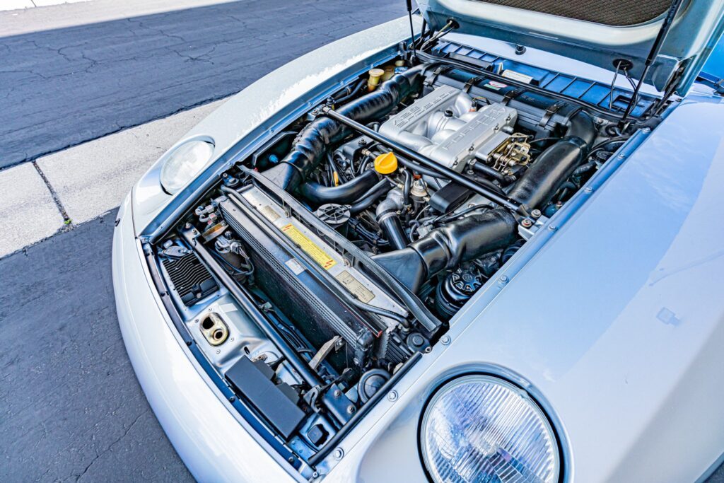 1995 Porsche 928 GTS #820114 | Exterior View 21