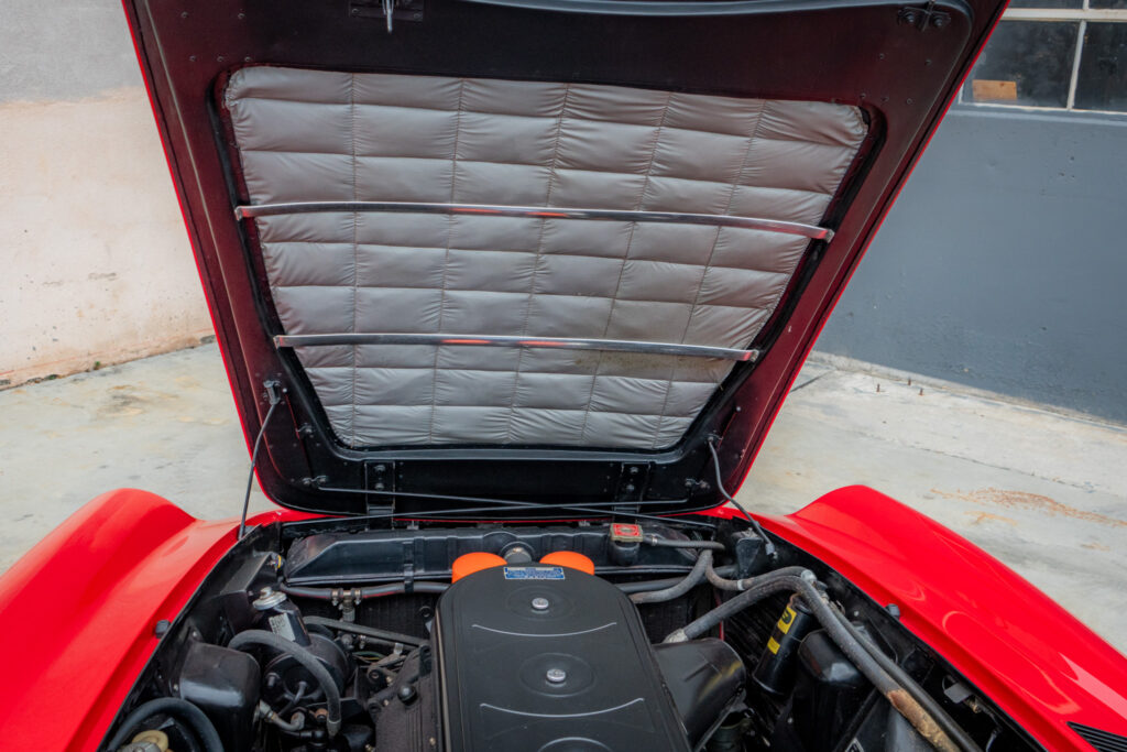 1970 Ferrari 365 GT 2+2 #13049 | Exterior View 25