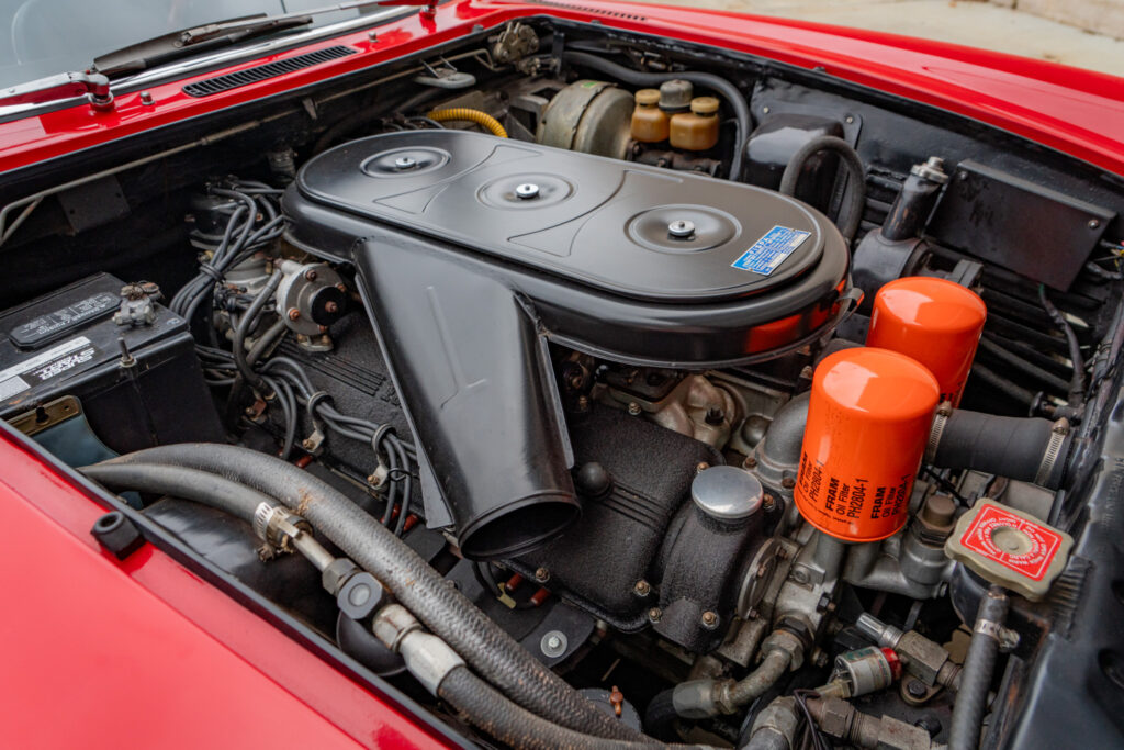 1970 Ferrari 365 GT 2+2 #13049 | Exterior View 33