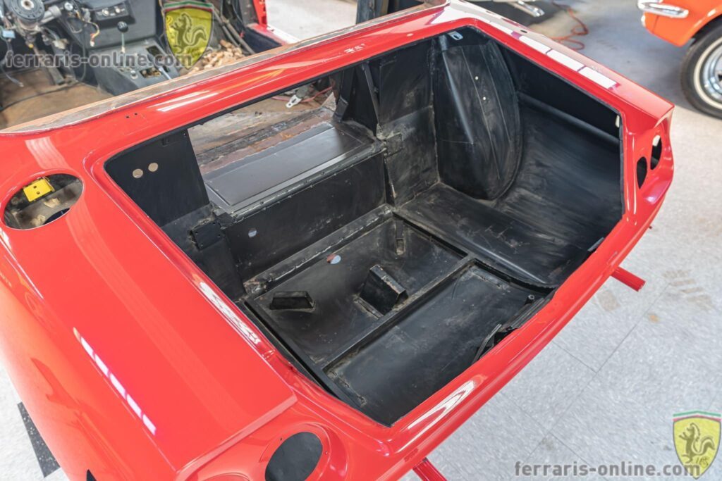 Barn Find 1973 Ferrari 365 GTS/4 (Daytona Spyder) #17041 | Exterior View 6