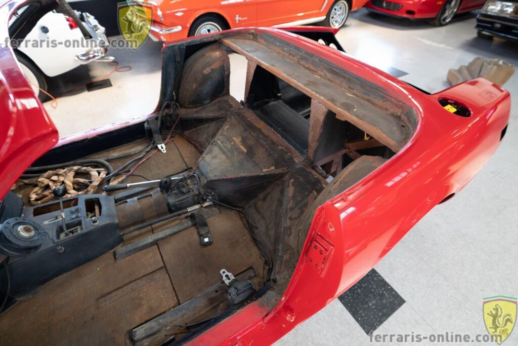 Barn Find 1973 Ferrari 365 GTS/4 (Daytona Spyder) #17041 | Exterior View 9