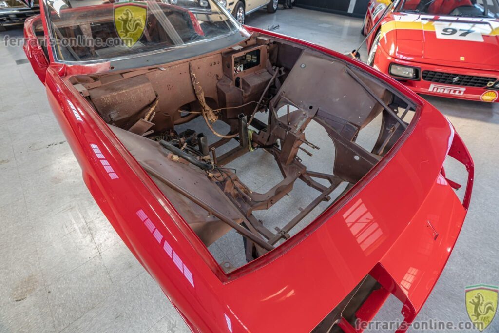 Barn Find 1973 Ferrari 365 GTS/4 (Daytona Spyder) #17041 | Exterior View 1