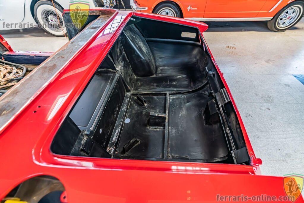 Barn Find 1973 Ferrari 365 GTS/4 (Daytona Spyder) #17041 | Exterior View 17