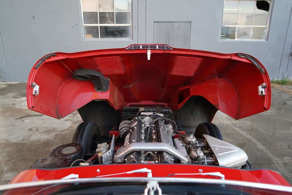 1969 Jaguar XKE Roadster #1R7437 | Exterior View 45