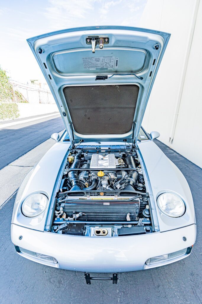 1995 Porsche 928 GTS #820114 | Exterior View 25