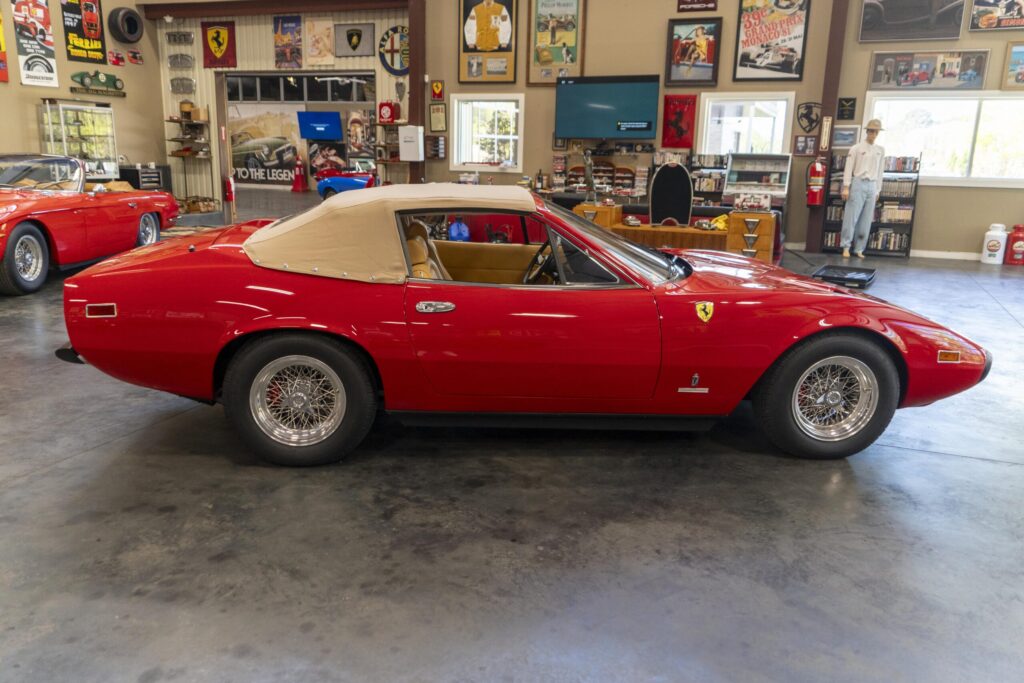 1972 Ferrari 365GTC/4 Convertible | Exterior View 62