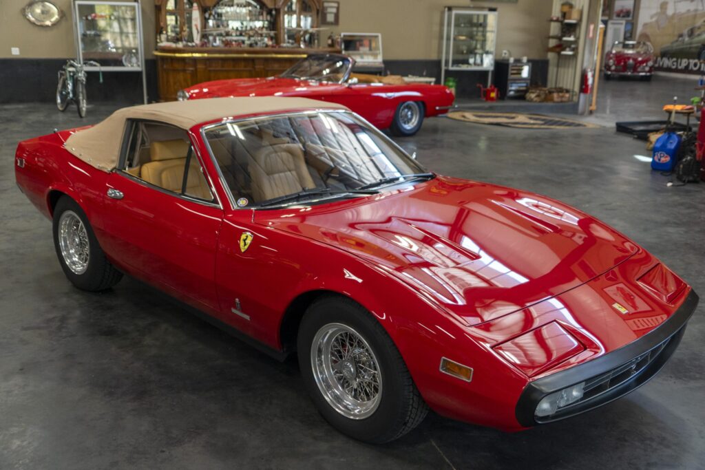 1972 Ferrari 365GTC/4 Convertible | Exterior View 64