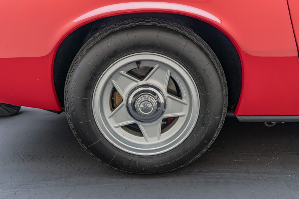 1972 Ferrari 365 GTC/4 #15787 | Exterior View 23