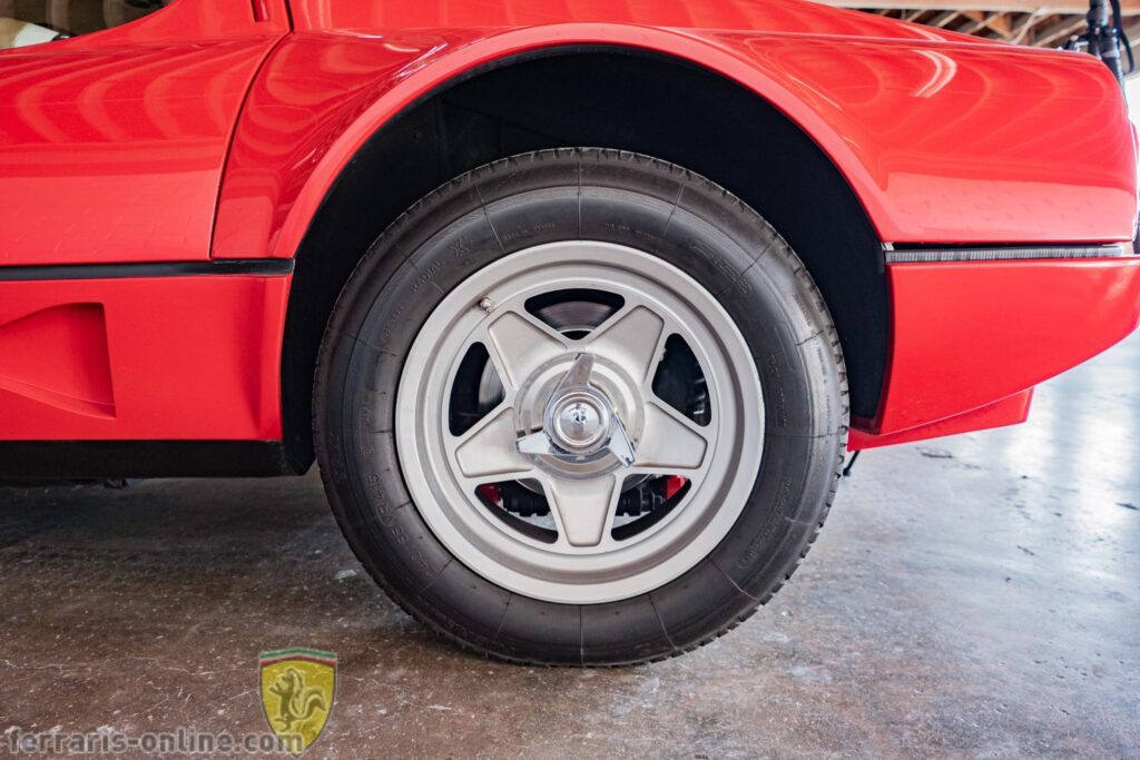 1984 Ferrari 512 BBi (Berlinetta Boxer) #51339 | Exterior View 24
