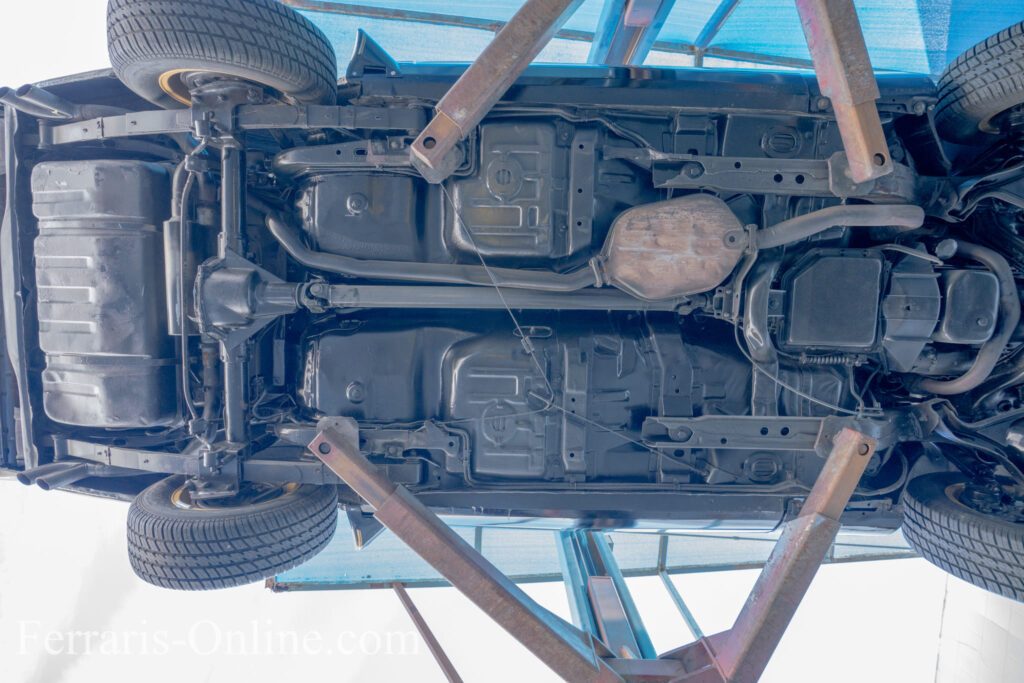 Burt Reynolds, Smokey and the Bandit, 1977 Pontiac Trans Am Y82 | Exterior View 24