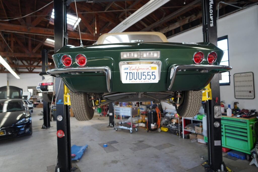 1967 Corvette 427/390 hp Convertible #104477 | Exterior View 28