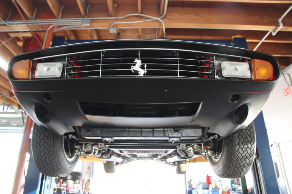 1972 Ferrari 365 GTC/4 #15787 | Exterior View 25