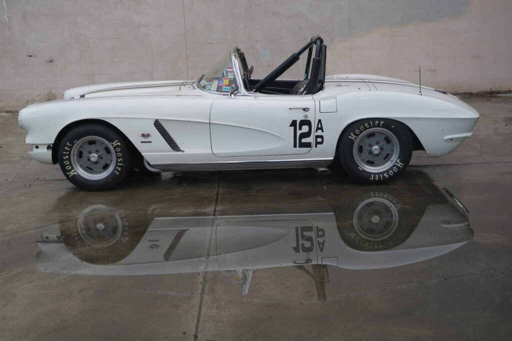 1962 Fuel Injected Corvette #106315 | Exterior View 29