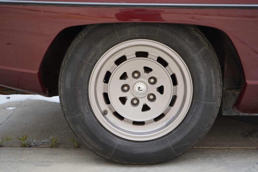 1974 Lamborghini Espada #9548 | Exterior View 28