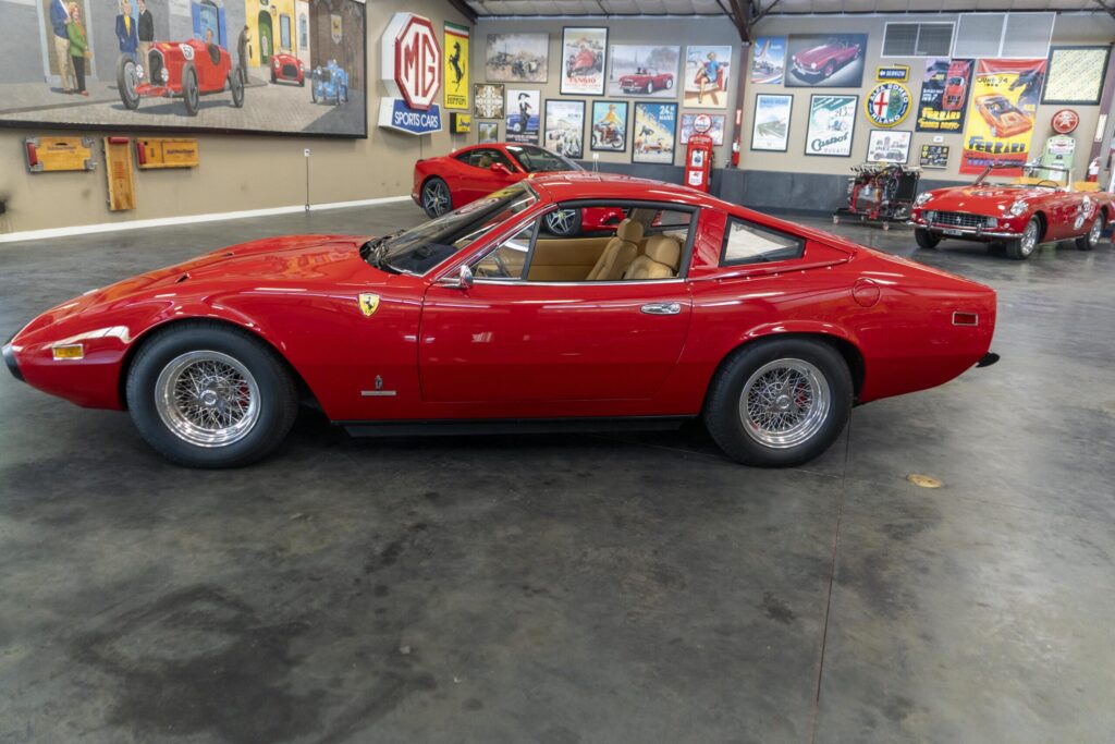 1972 Ferrari 365GTC/4 Convertible | Exterior View 73