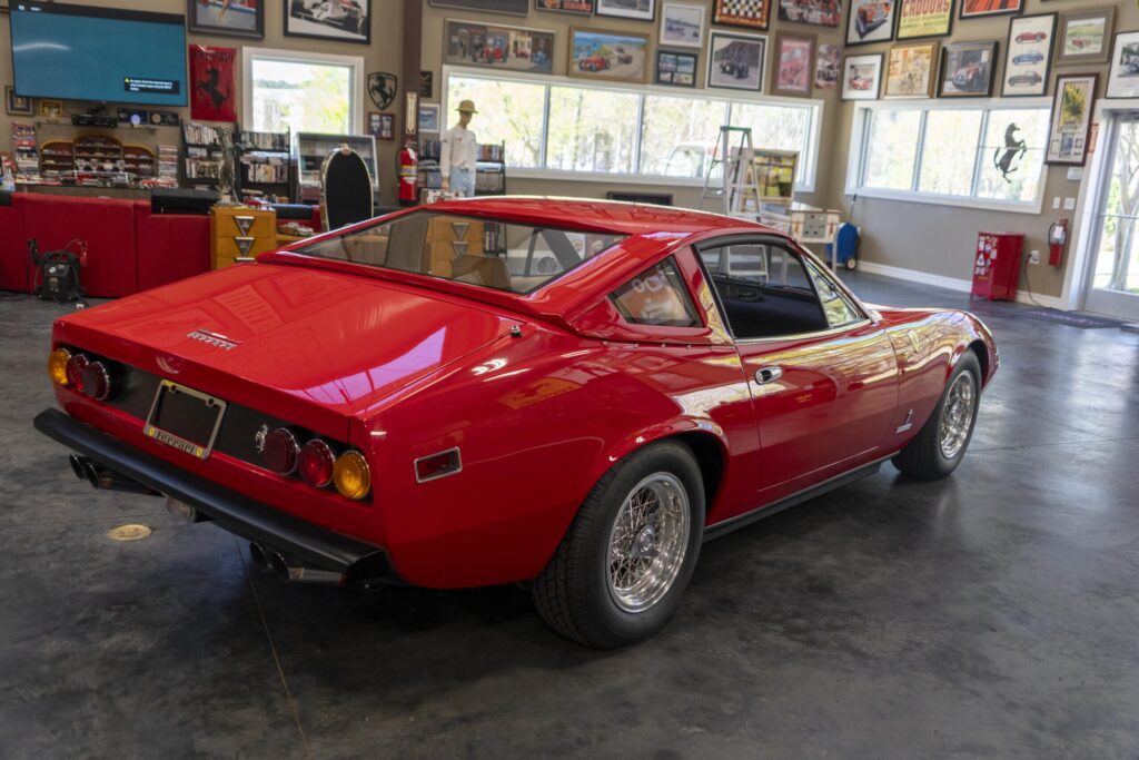 1972 Ferrari 365GTC/4 Convertible | Exterior View 82