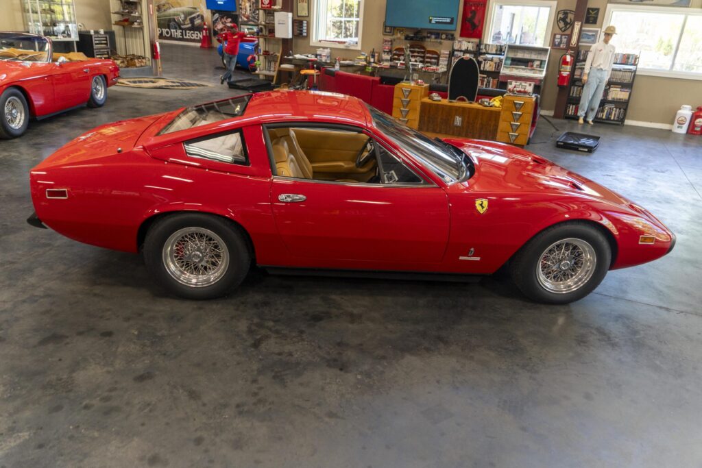 1972 Ferrari 365GTC/4 Convertible | Exterior View 84