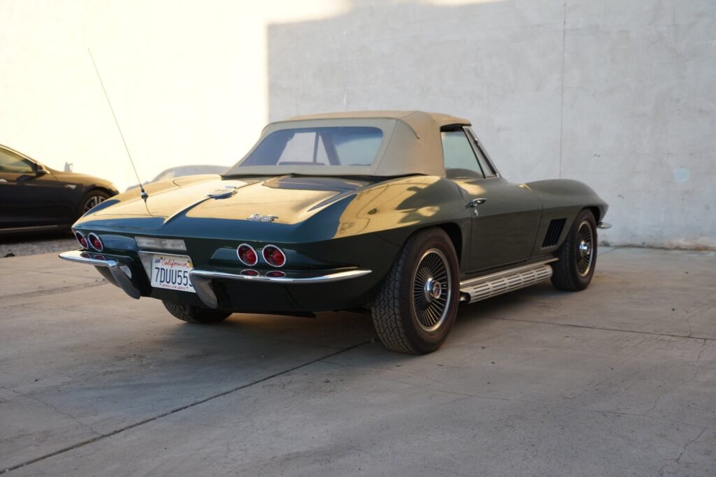 1967 Corvette 427/390 hp Convertible #104477 | Exterior View 46