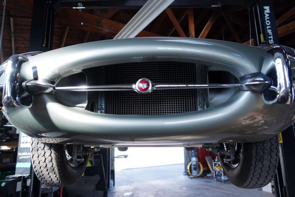 1965 Jaguar XKE Coupe #31588 | Exterior View 25
